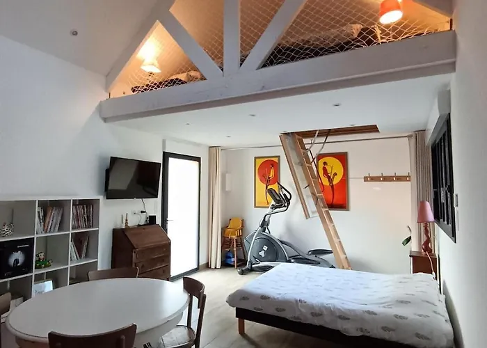 Maisonnette Bois Holiday home